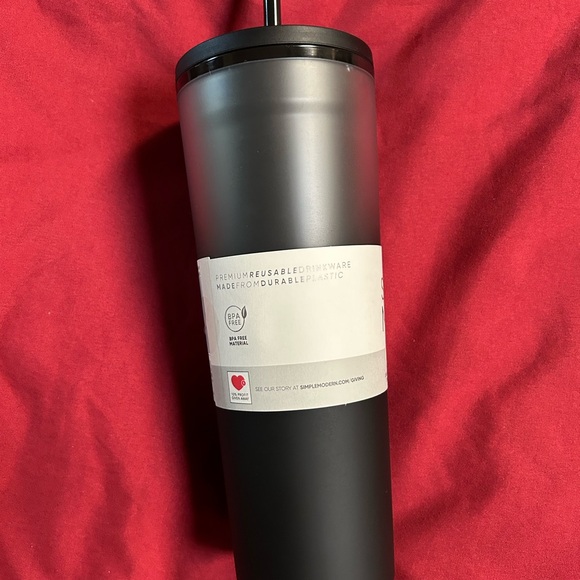 Simple Modern Cup - Picture 2 of 2